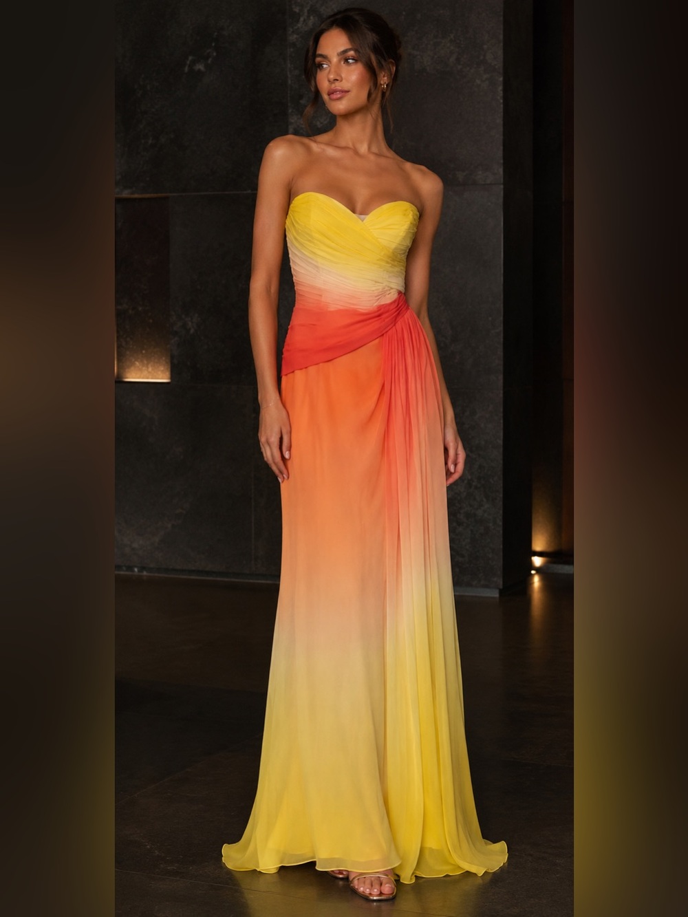 EUC ML Monique Lhuillier Ombré Chiffon Strapless Gown Size 2